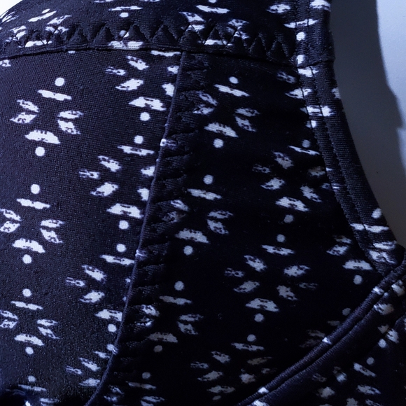 NWT Athleta 32 B/C Navy Tankini Top - Picture 4 of 8